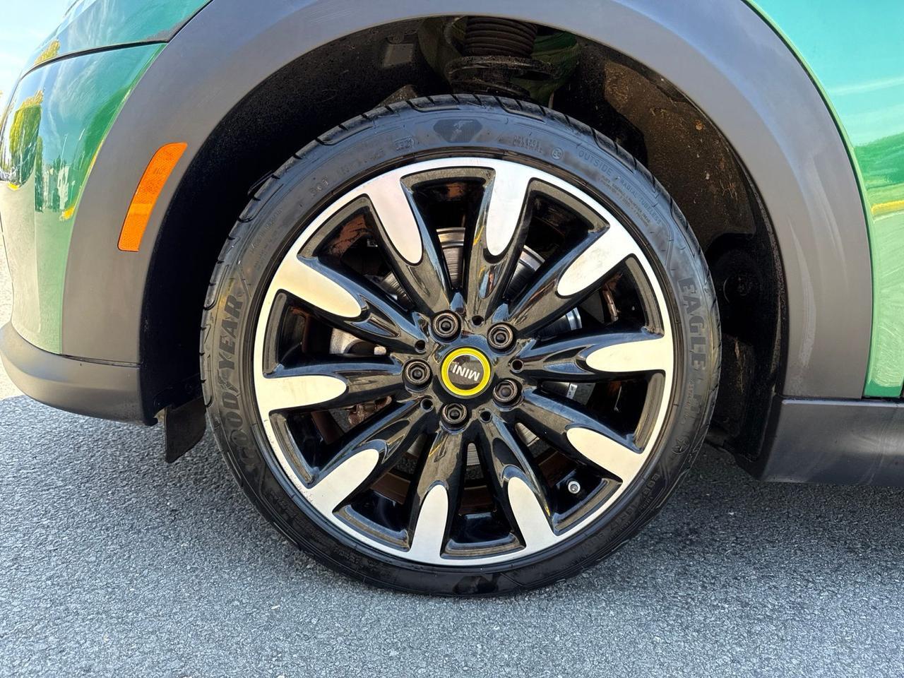 2024 MINI Cooper SE Electric Signature Chantilly VA
