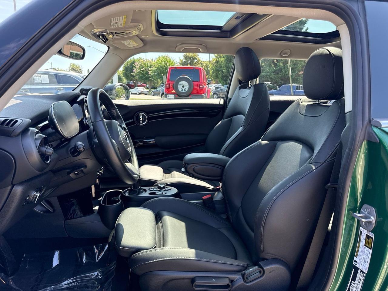 2024 MINI Cooper SE Electric Signature Chantilly VA