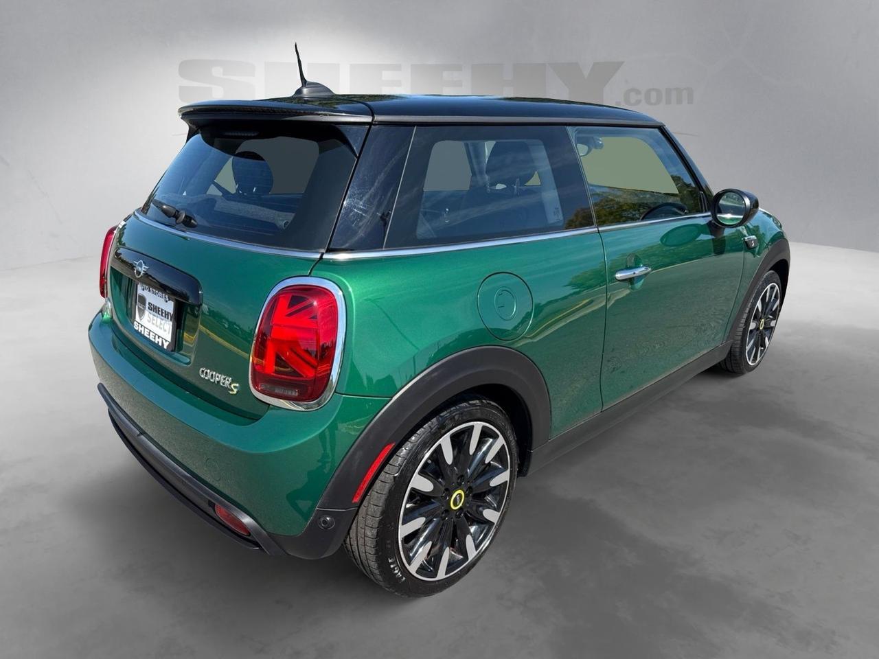 2024 MINI Cooper SE Electric Signature Chantilly VA
