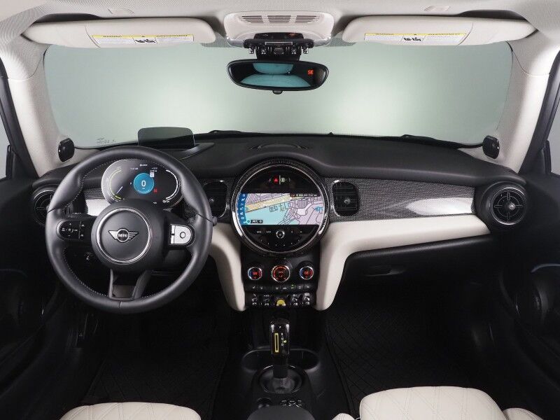 2024 MINI Cooper SE *ICONIC TRIM, HEADS-UP DISPLAY, NAVIGATION, ADAPTIVE CRUISE, BACKUP-CAMERA, PANORAMA MOONROOF, LEATHER, HEATED SEATS/STEERING, HARMAN/KARDON, WIRELESS CHARGING, APPLE CARPLAY