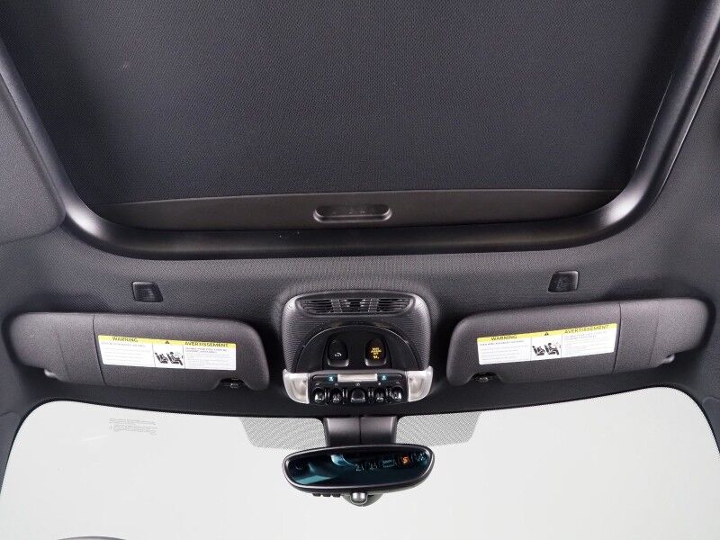 2024 MINI Cooper SE *ICONIC TRIM, MINI RESOLUTE EDITION, HEADS-UP DISPLAY, NAVIGATION, ADAPTIVE CRUISE, BACKUP-CAMERA, PANORAMA MOONROOF, HEATED SEATS/STEERING, HARMAN/KARDON, WIRELESS CHARGING, APPLE CARPLAY Round Rock TX