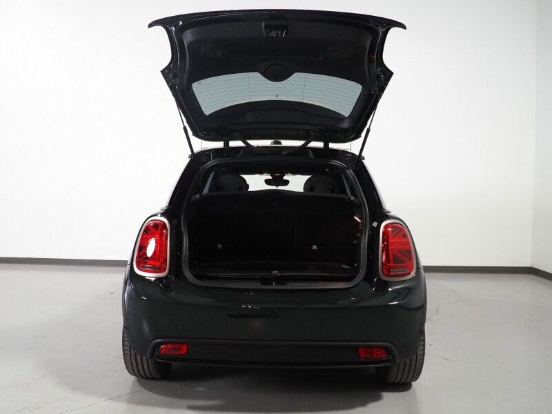2024 MINI Cooper SE *ICONIC TRIM, MINI RESOLUTE EDITION, HEADS-UP DISPLAY, NAVIGATION, ADAPTIVE CRUISE, BACKUP-CAMERA, PANORAMA MOONROOF, HEATED SEATS/STEERING, HARMAN/KARDON, WIRELESS CHARGING, APPLE CARPLAY Round Rock TX