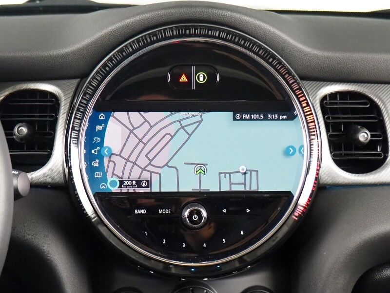 2024 MINI Cooper SE *SIGNATURE TRIM, NAVIGATION, BACKUP-CAMERA, PANORAMA MOONROOF, HEATED SEATS/STEERING, PARK DISTANCE CONTROL, COMFORT ACCESS, HARMAN/KARDON, APPLE CARPLAY Round Rock TX