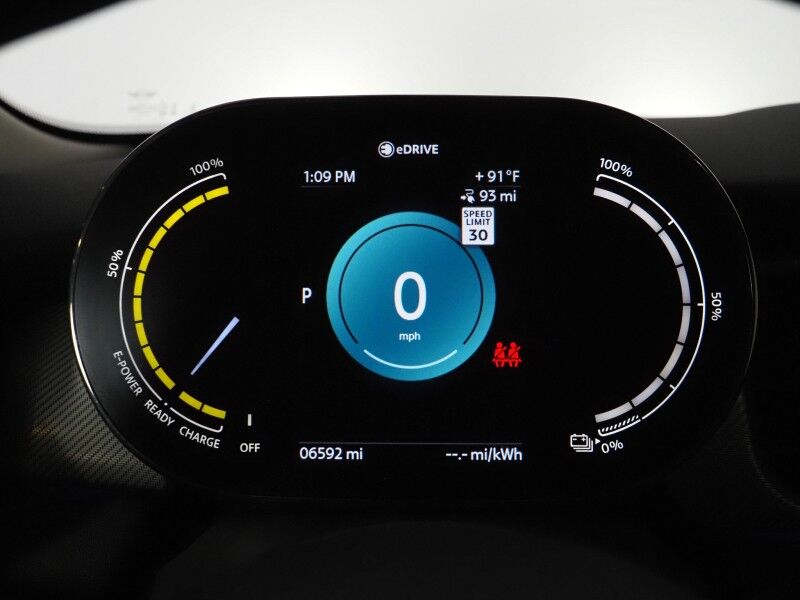 2024 MINI Cooper SE *SIGNATURE TRIM, NAVIGATION, BACKUP-CAMERA, PANORAMA MOONROOF, HEATED SEATS/STEERING, PARK DISTANCE CONTROL, COMFORT ACCESS, HARMAN/KARDON, APPLE CARPLAY Round Rock TX