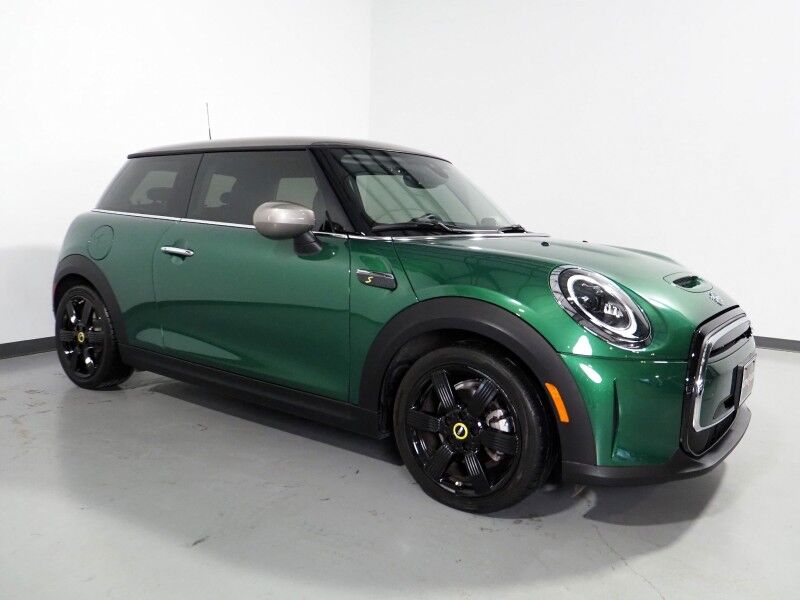 2024 MINI Cooper SE *SIGNATURE TRIM, NAVIGATION, BACKUP-CAMERA, PANORAMA MOONROOF, HEATED SEATS/STEERING, PARK DISTANCE CONTROL, COMFORT ACCESS, HARMAN/KARDON, APPLE CARPLAY Round Rock TX