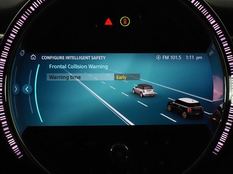 2024 MINI Cooper SE *SIGNATURE TRIM, NAVIGATION, BACKUP-CAMERA, PANORAMA MOONROOF, HEATED SEATS/STEERING, PARK DISTANCE CONTROL, COMFORT ACCESS, HARMAN/KARDON, APPLE CARPLAY Round Rock TX