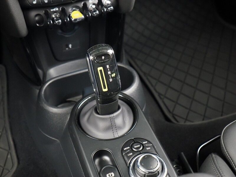 2024 MINI Cooper SE *SIGNATURE TRIM, NAVIGATION, BACKUP-CAMERA, PANORAMA MOONROOF, HEATED SEATS/STEERING, PARK DISTANCE CONTROL, COMFORT ACCESS, HARMAN/KARDON, APPLE CARPLAY Round Rock TX