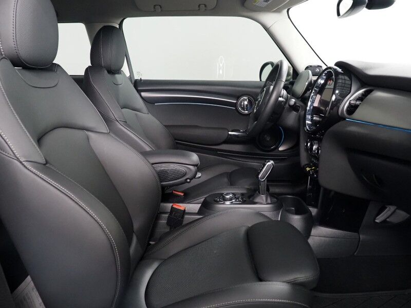 2024 MINI Cooper SE *SIGNATURE TRIM, NAVIGATION, BACKUP-CAMERA, PANORAMA MOONROOF, HEATED SEATS/STEERING, PARK DISTANCE CONTROL, COMFORT ACCESS, HARMAN/KARDON, APPLE CARPLAY Round Rock TX