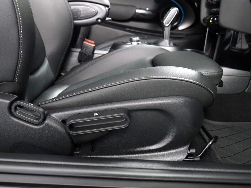 2024 MINI Cooper SE *SIGNATURE TRIM, NAVIGATION, BACKUP-CAMERA, PANORAMA MOONROOF, HEATED SEATS/STEERING, PARK DISTANCE CONTROL, COMFORT ACCESS, HARMAN/KARDON, APPLE CARPLAY Round Rock TX