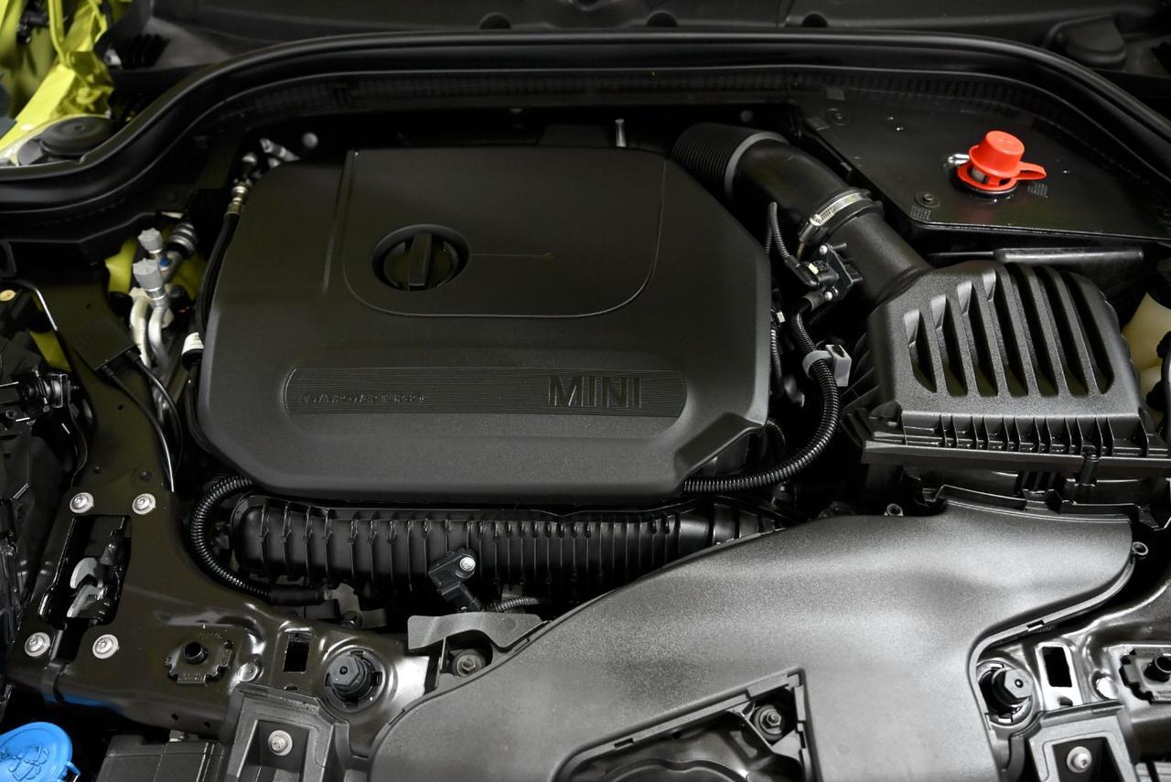 2024 MINI Hardtop Cooper S Miami FL