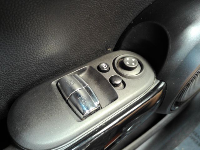 2024 MINI SE Hardtop Cooper Plano TX