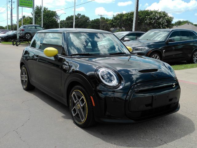 2024 MINI SE Hardtop Cooper Plano TX