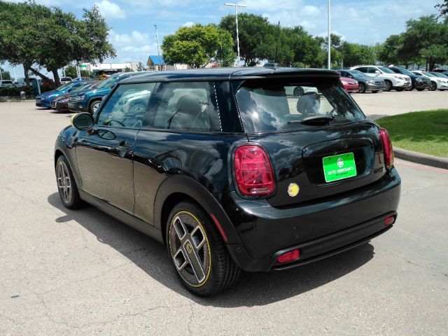 2024 MINI SE Hardtop Cooper Plano TX