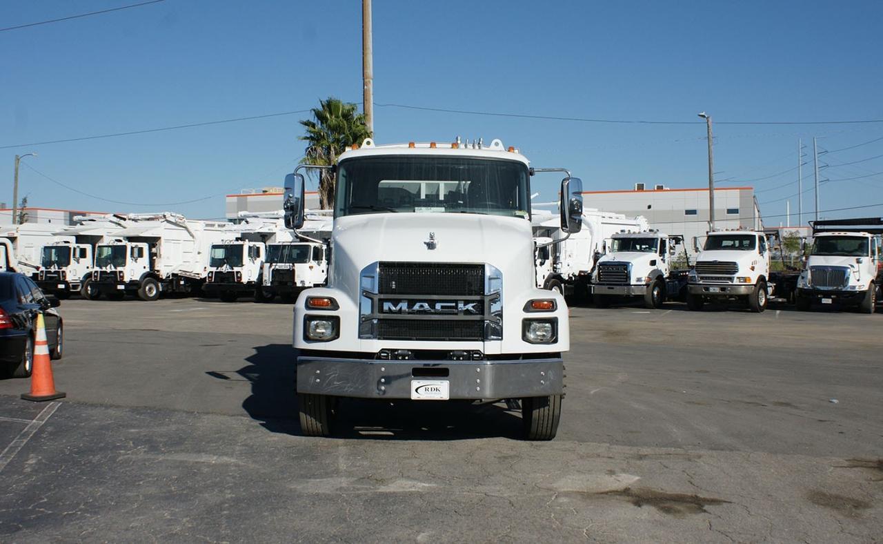 2024 Mack MD6 11 Yard Pac Mac RLM Rear Loader Garbage Truck