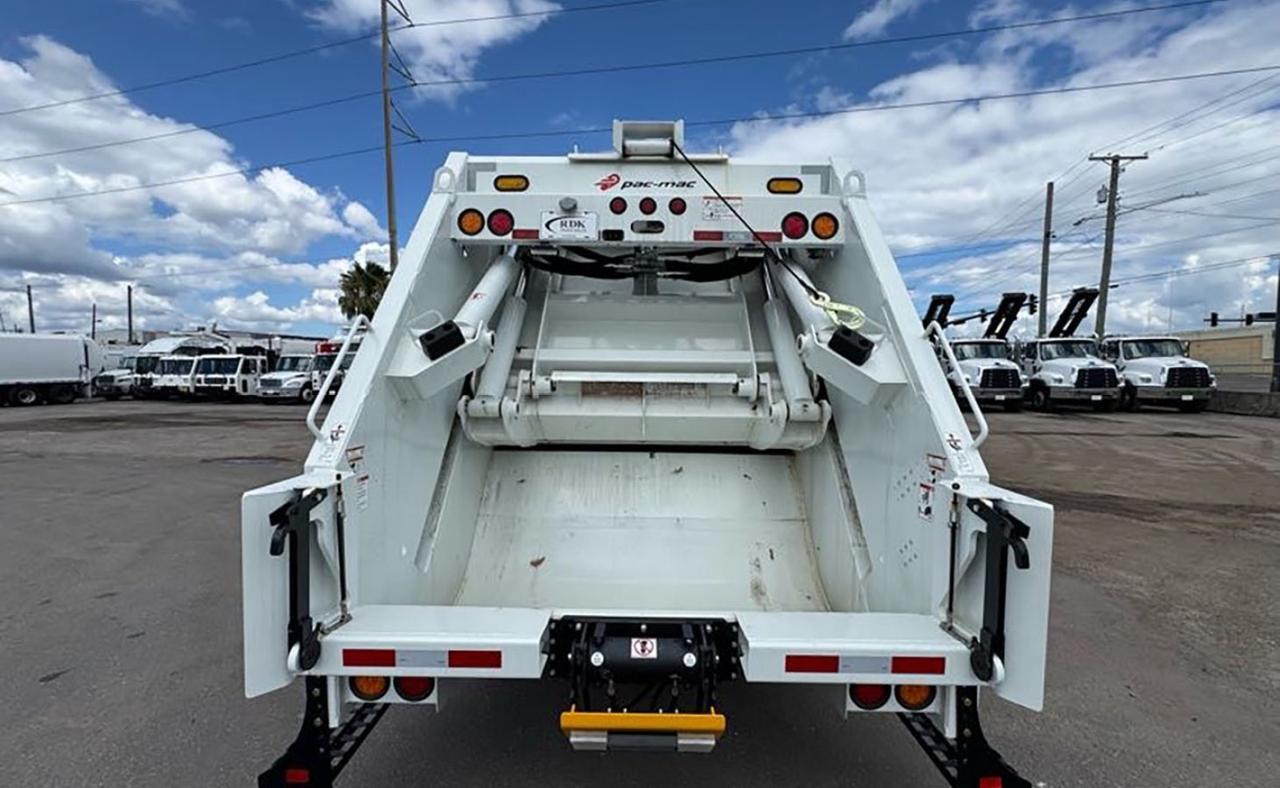 2024 Mack MD6 11 Yard Pac Mac RLM Rear Loader Garbage Truck Tampa FL