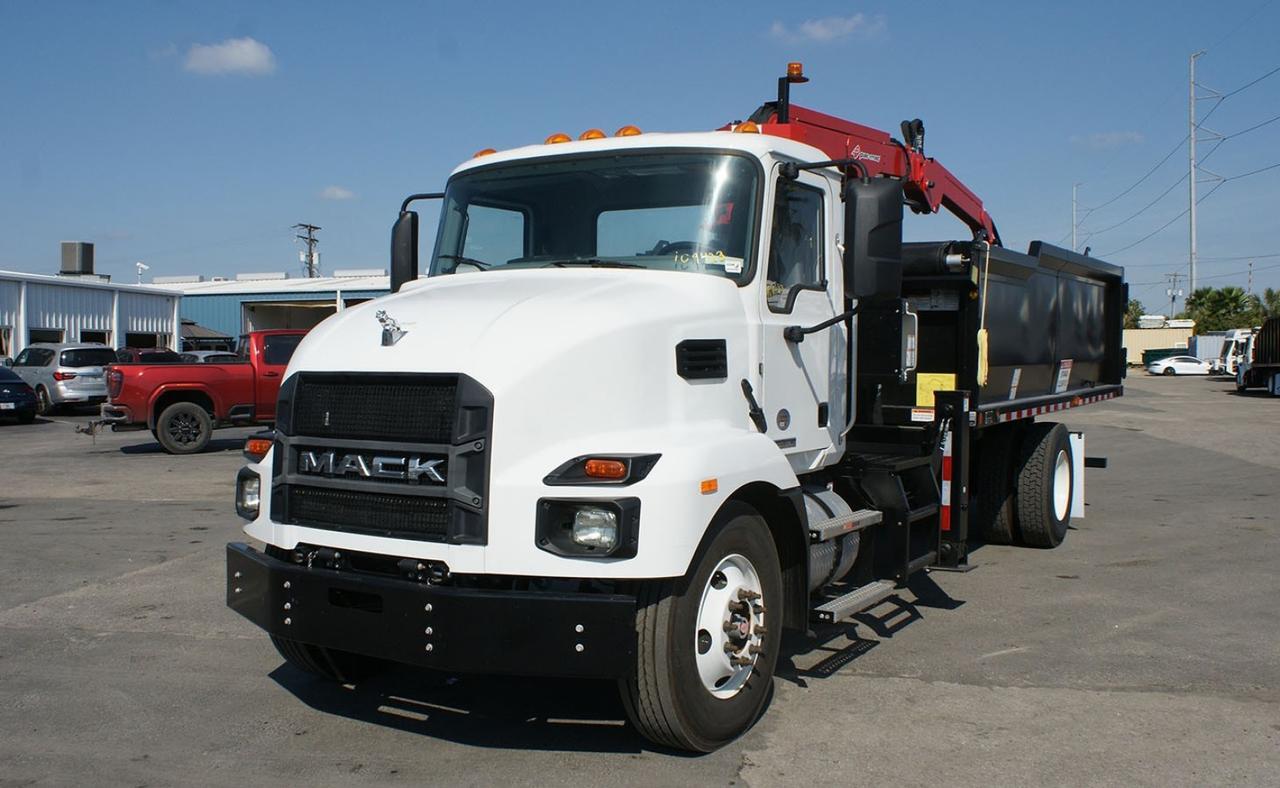 2024 Mack MD6 20 Yard Pac Mac HJ Grapple Truck Tampa FL