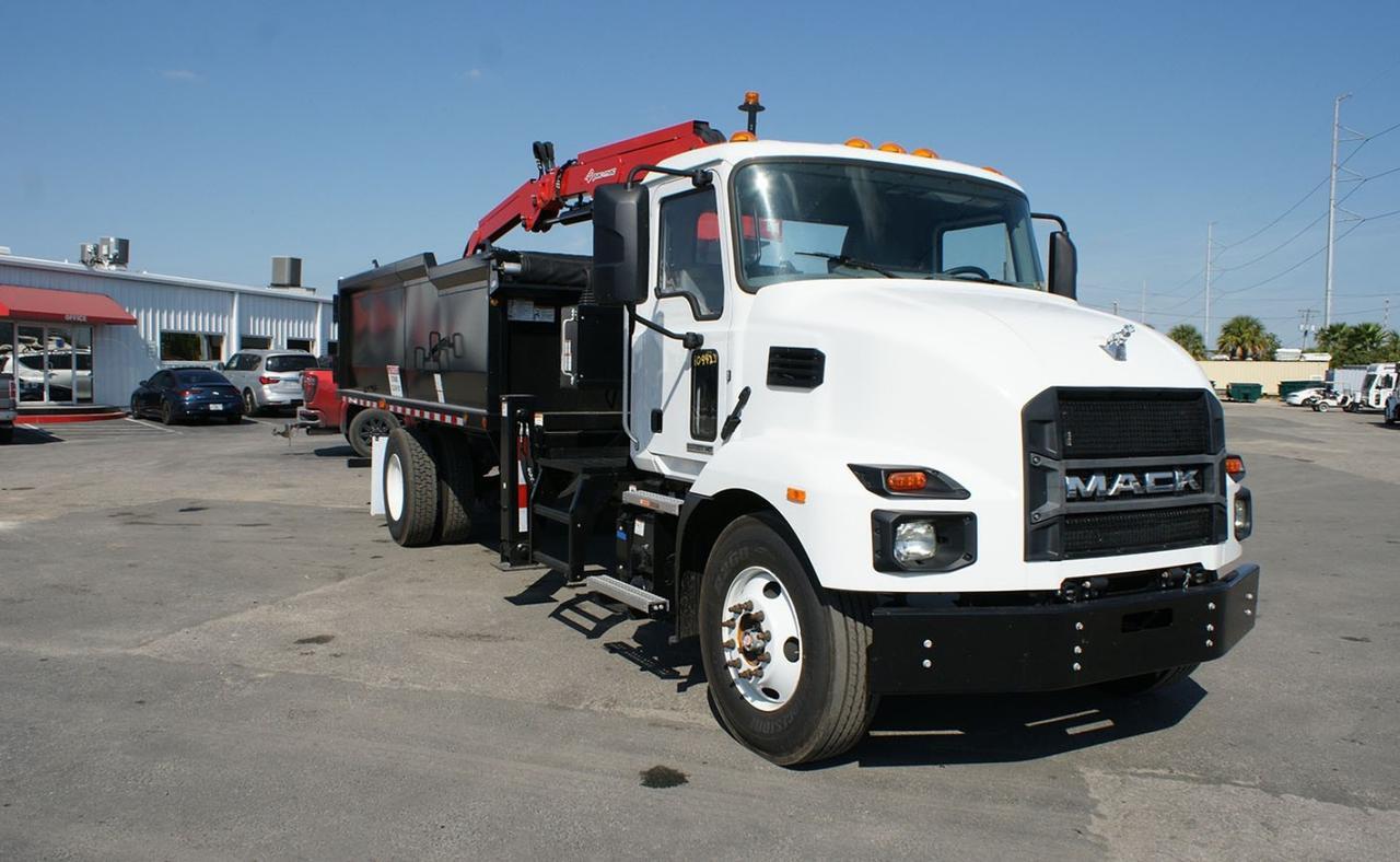 2024 Mack MD6 20 Yard Pac Mac HJ Grapple Truck Tampa FL