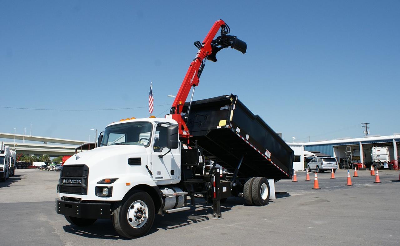 2024 Mack MD6 20 Yard Pac Mac HJ Grapple Truck Tampa FL