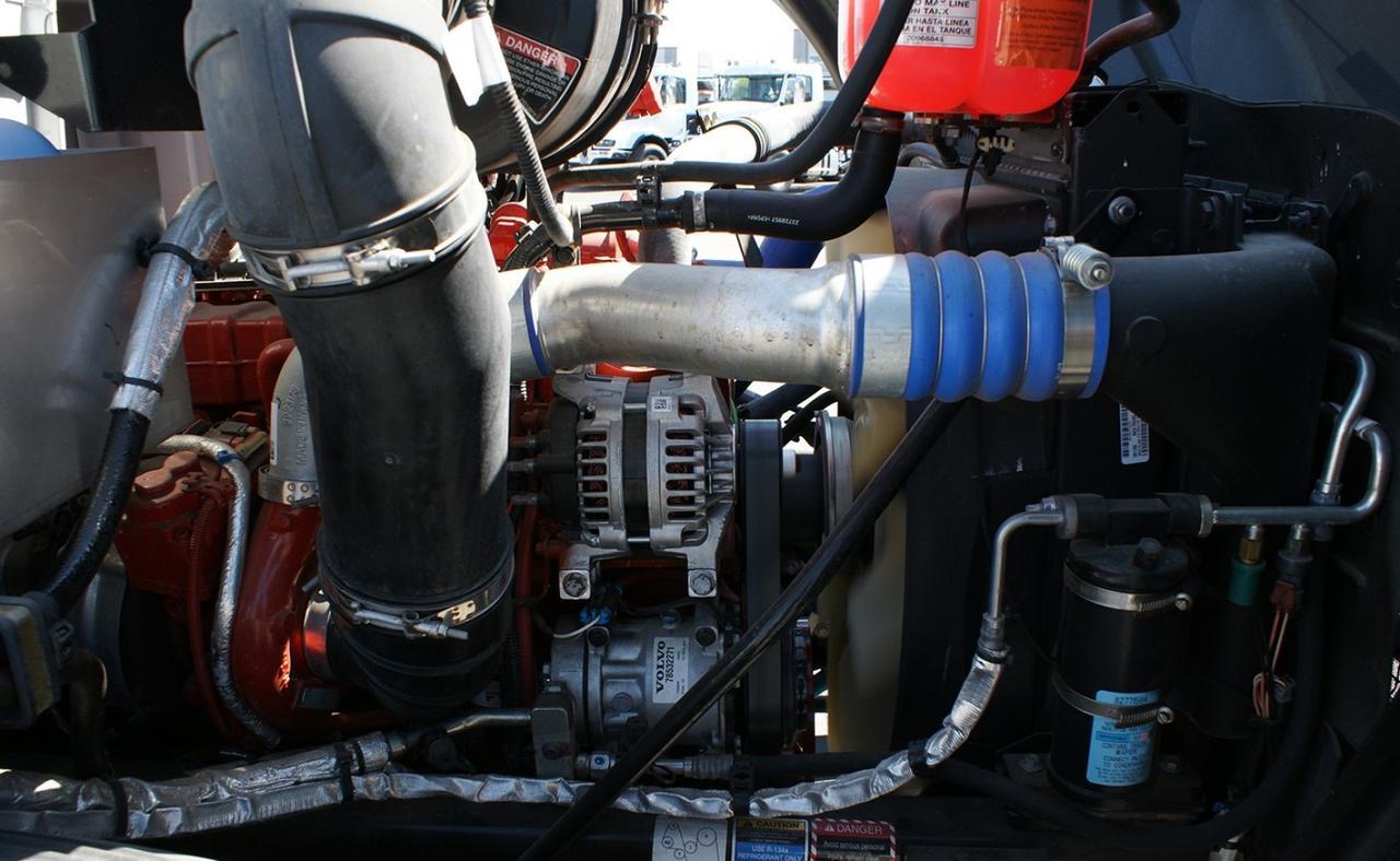 2024 Mack MD6 20 Yard Pac Mac HJ Grapple Truck Tampa FL