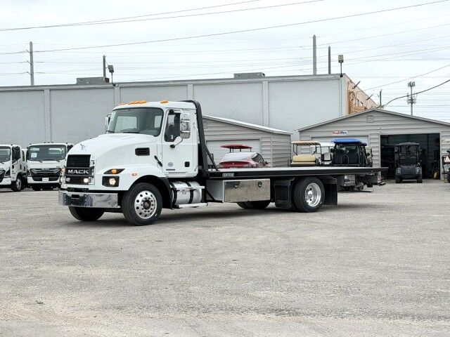 2024 Mack MD642 21' Miller Century LCG 21 Rollback Car Carrier Truck