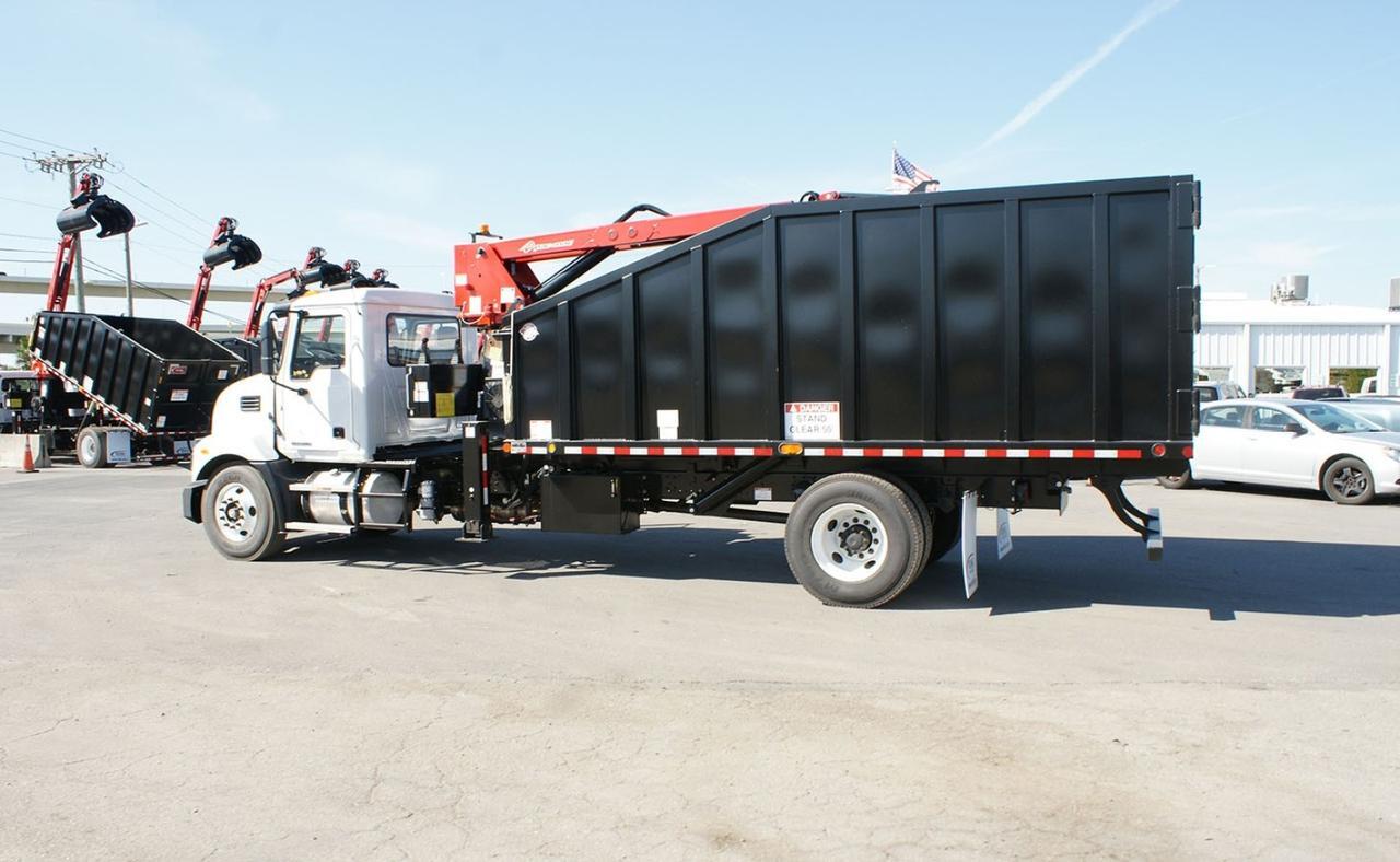 2024 Mack MD7 28 Yard Pac Mac HJ Grapple Truck Tampa FL