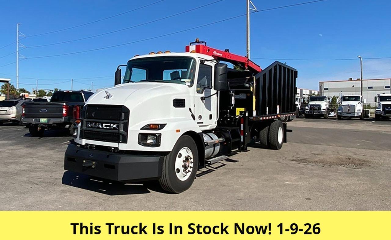 2024 Mack MD7 28 Yard Pac Mac HJ Grapple Truck