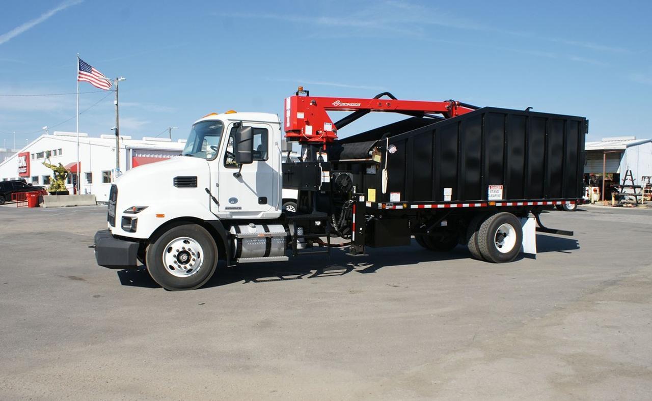 2024 Mack MD7 28 Yard Pac Mac HJ Grapple Truck Tampa FL