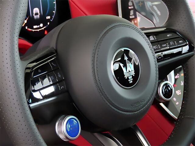 2024 Maserati Grecale Modena Oshkosh WI