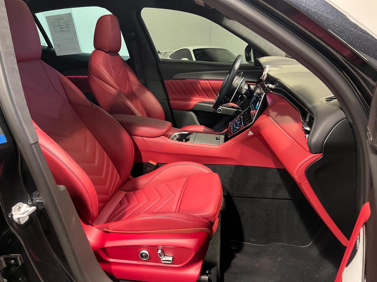 2024 Maserati Grecale Trofeo Parker CO