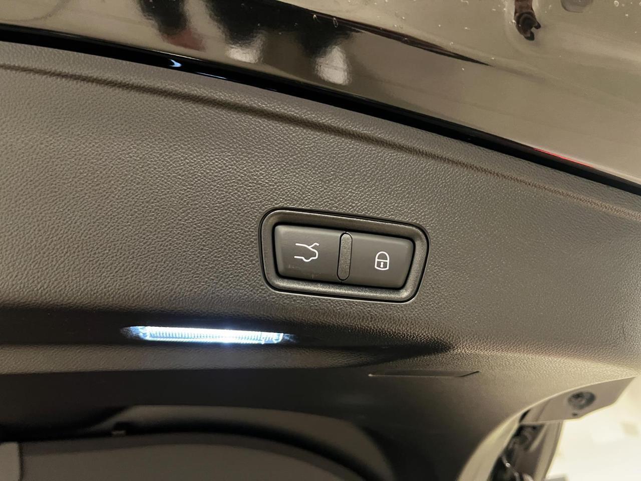 2024 Maserati Grecale Trofeo Parker CO