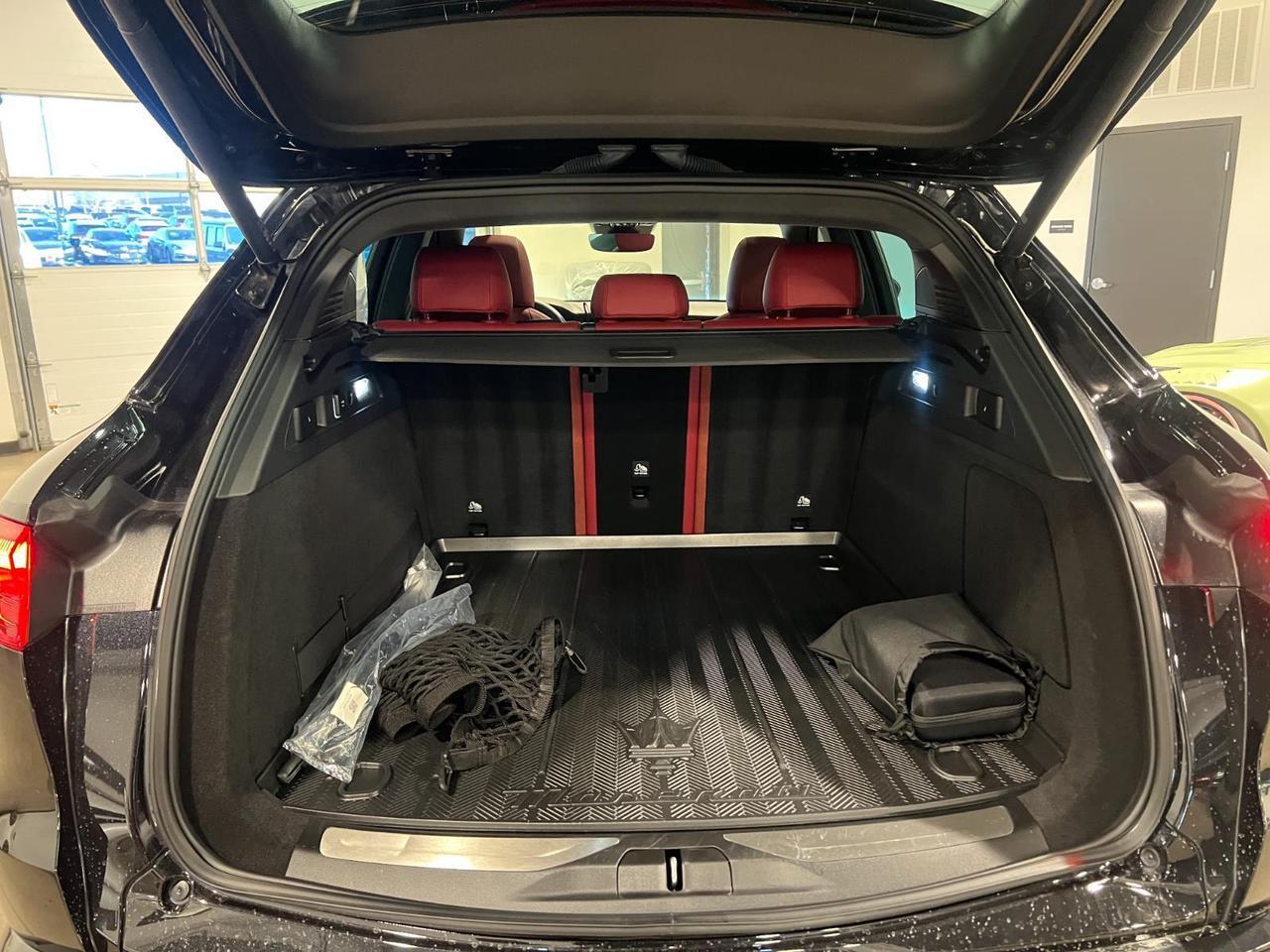 2024 Maserati Grecale Trofeo Parker CO