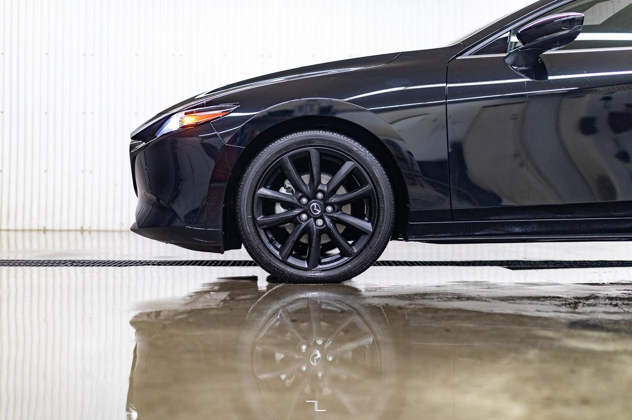 2024 Mazda 3 AWD GT Hatchback Leather Roof Nav BCam Red Deer AB