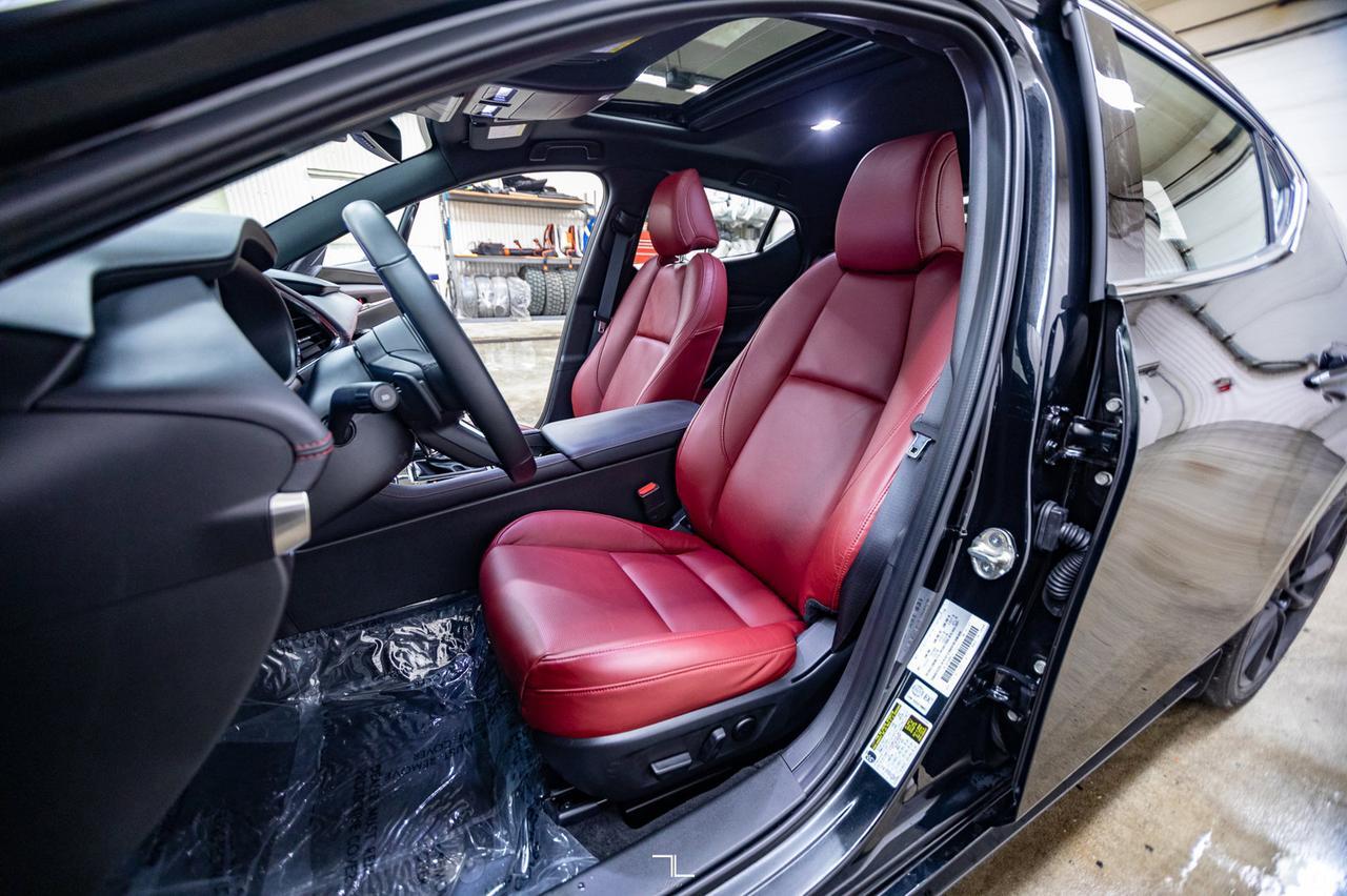 2024 Mazda 3 AWD GT Hatchback Leather Roof Nav BCam Red Deer AB