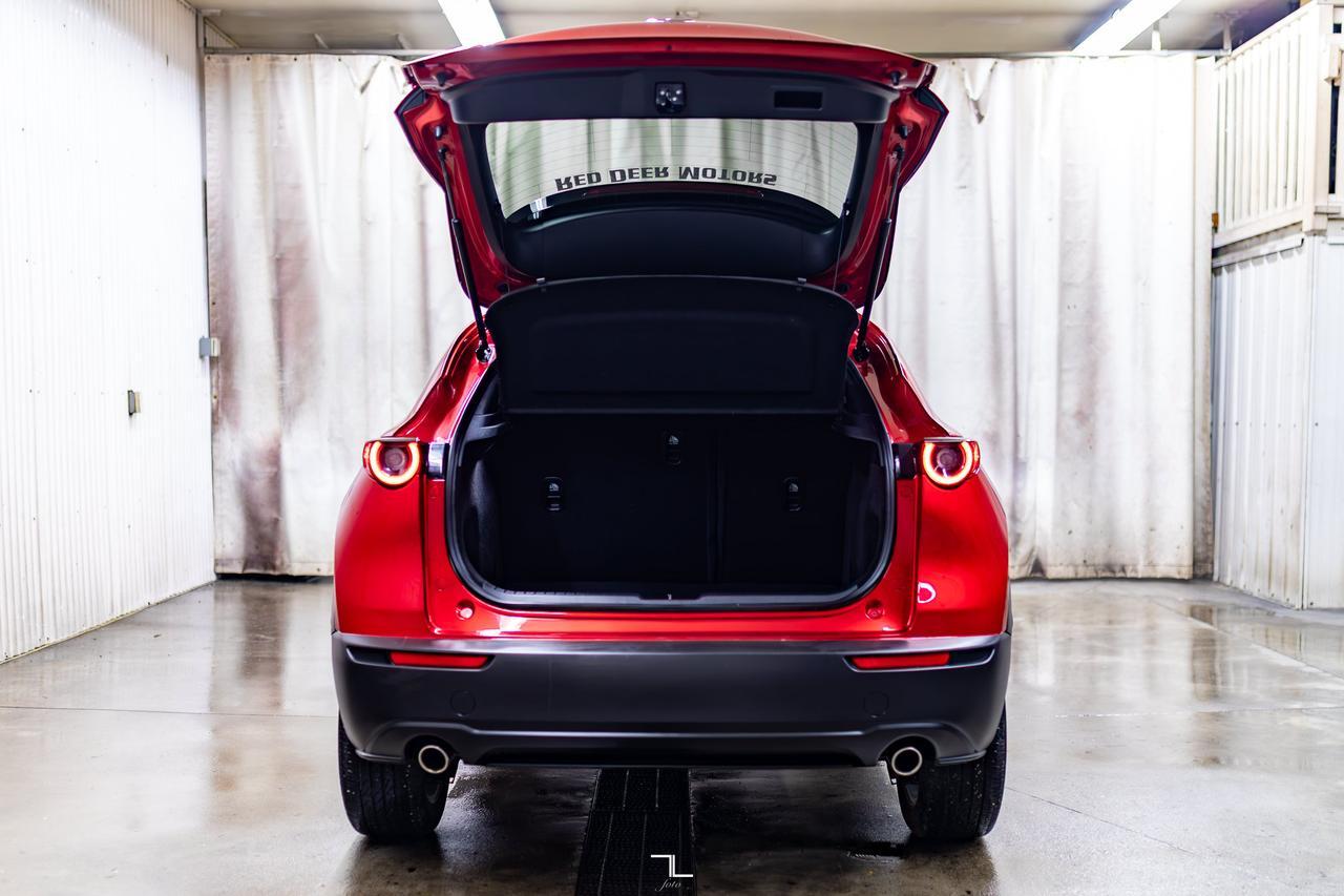 2024 Mazda CX-30 AWD GS Luxury Leather Roof BCam Red Deer AB