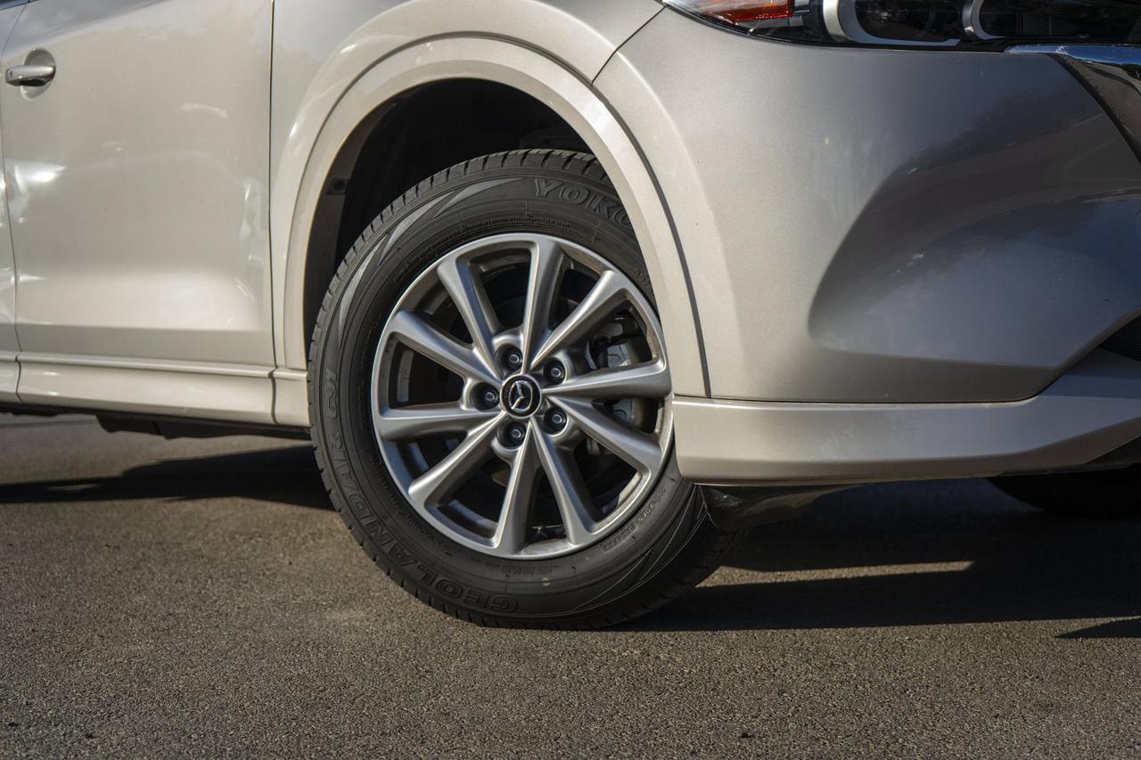 2024 Mazda CX-5 2.5 S Preferred Package