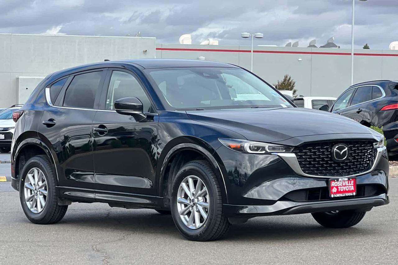 2024 Mazda CX-5 2.5 Select photo 3