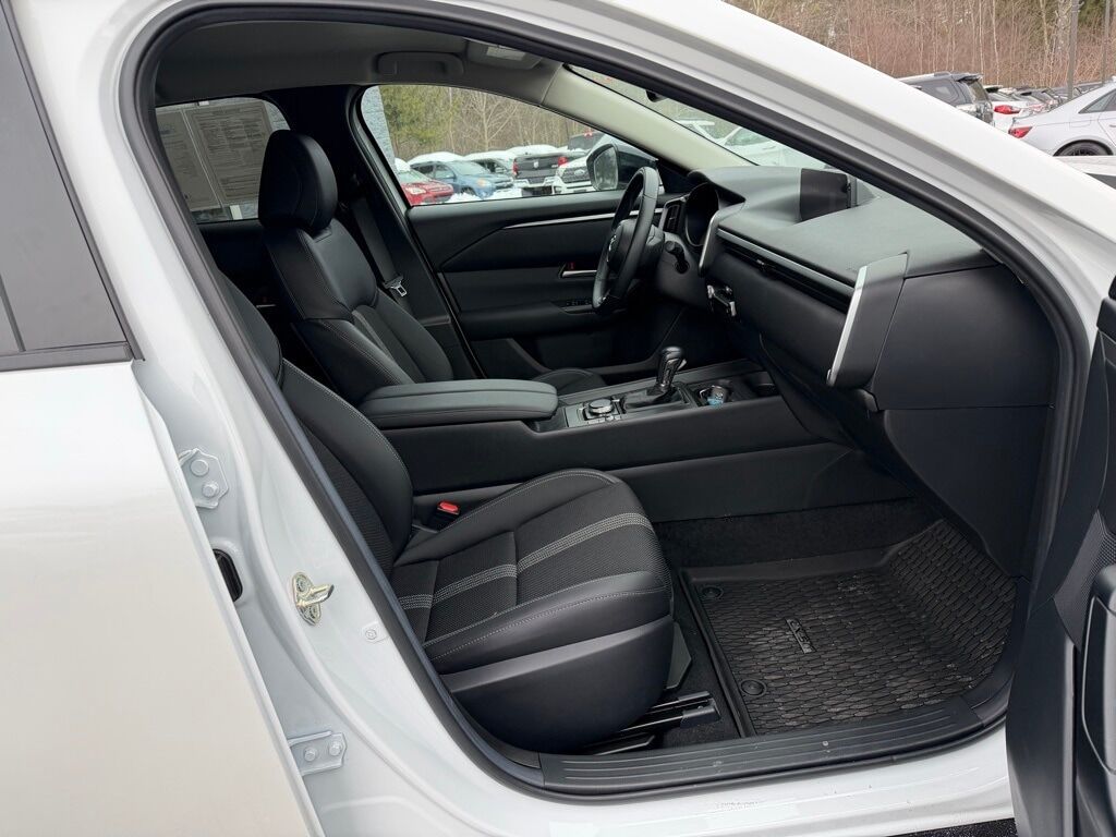 2024 Mazda CX-50 2.5 S Select Package Orange MA