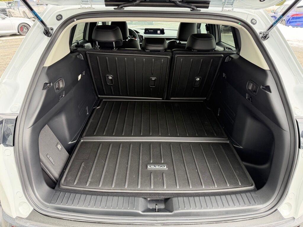 2024 Mazda CX-50 2.5 S Select Package Orange MA