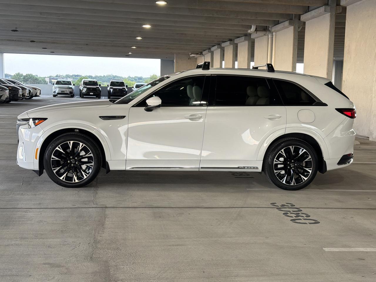 2024 Mazda CX-90