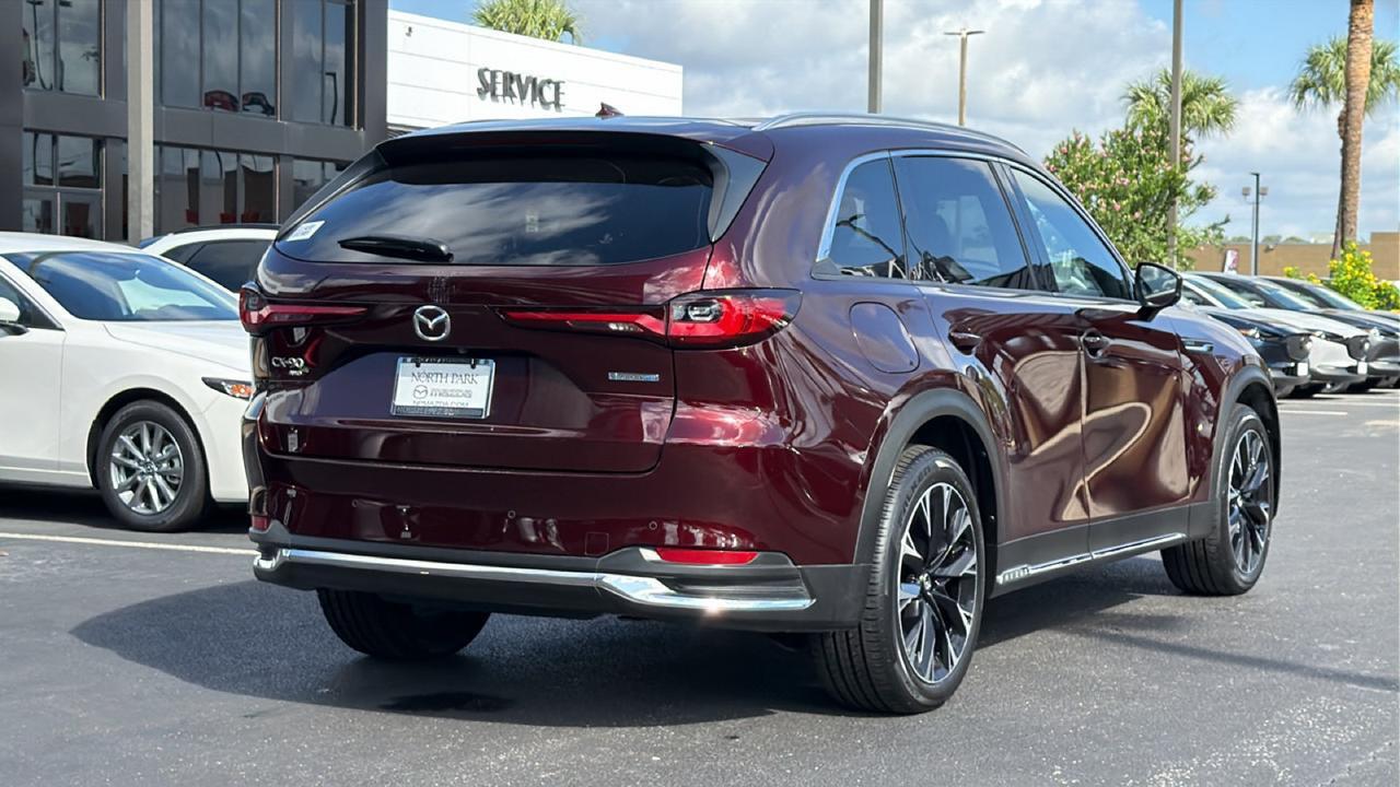 2024 Mazda CX-90 PHEV Premium Plus