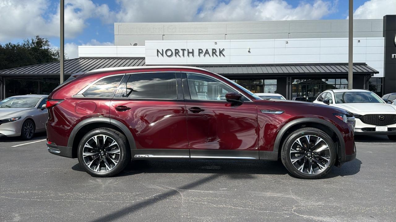 2024 Mazda CX-90 PHEV Premium Plus