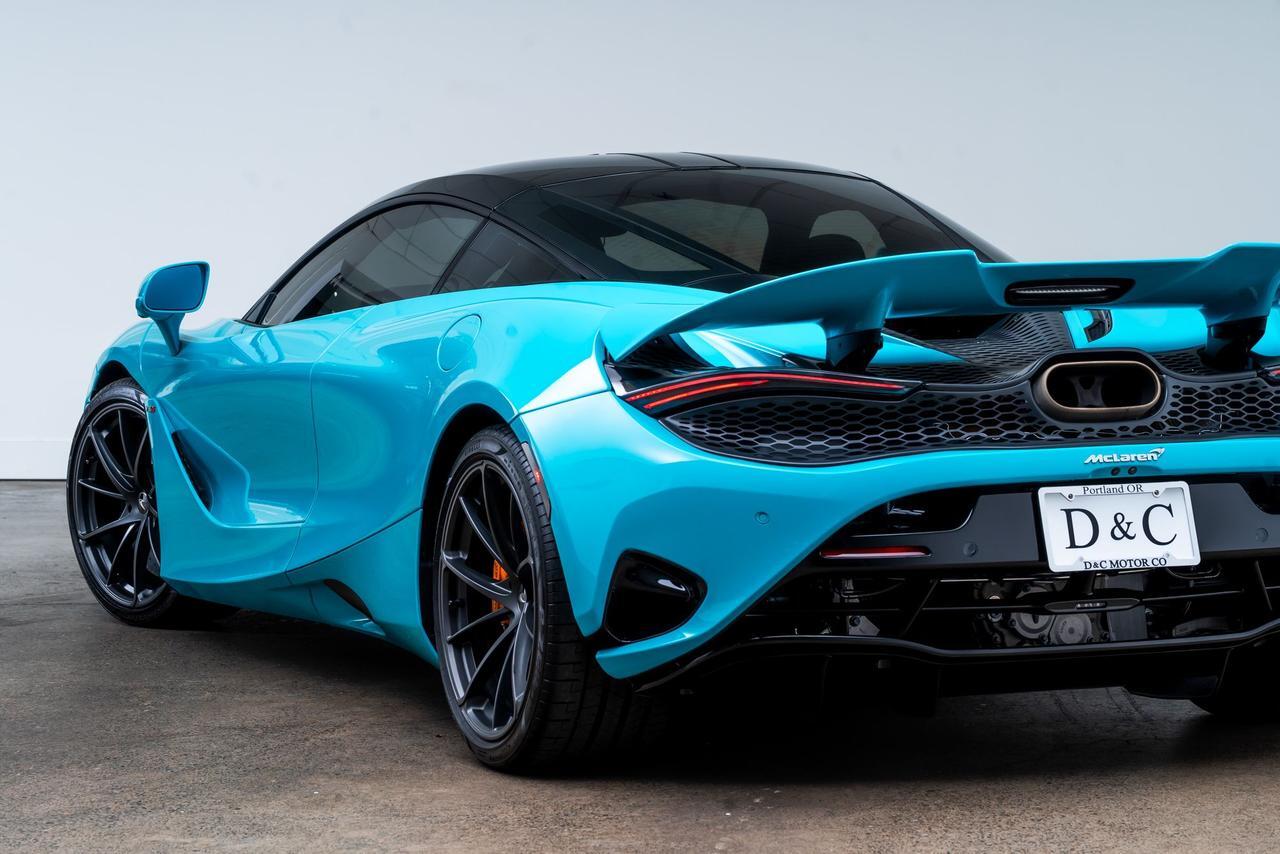2024 McLaren 750S MSO Paint Exterior / Vehicle Lift / Carbon Racing Portland OR