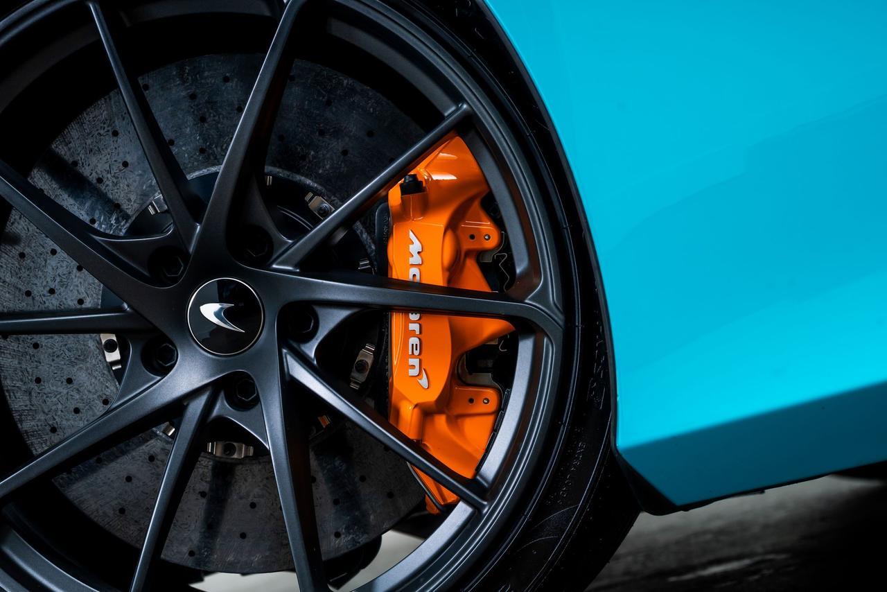 2024 McLaren 750S MSO Paint Exterior / Vehicle Lift / Carbon Racing Portland OR