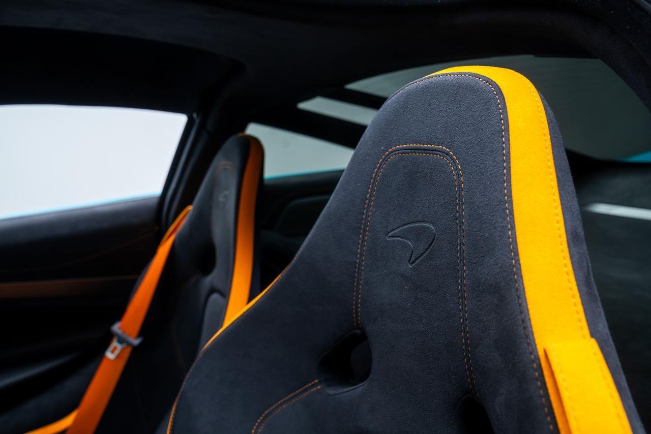 2024 McLaren 750S MSO Paint Exterior / Vehicle Lift / Carbon Racing Portland OR