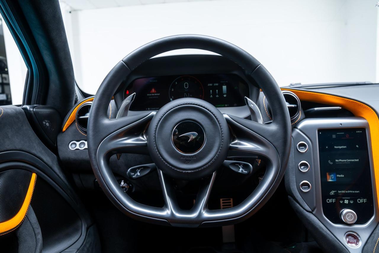 2024 McLaren 750S MSO Paint Exterior / Vehicle Lift / Carbon Racing Portland OR