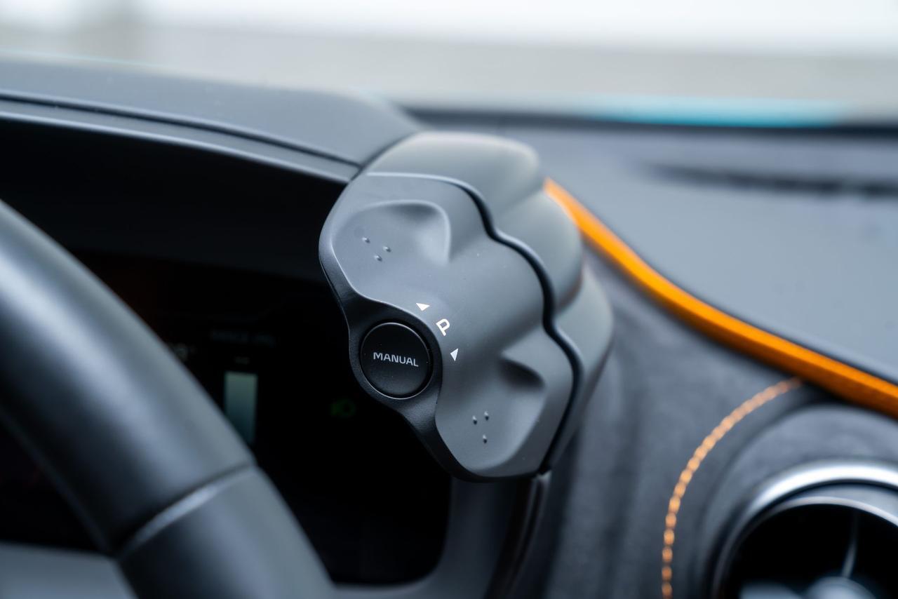 2024 McLaren 750S MSO Paint Exterior / Vehicle Lift / Carbon Racing Portland OR