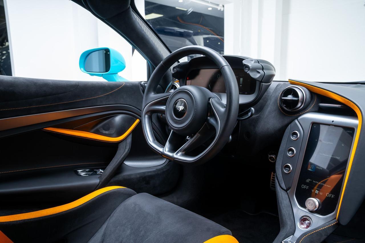 2024 McLaren 750S MSO Paint Exterior / Vehicle Lift / Carbon Racing Portland OR