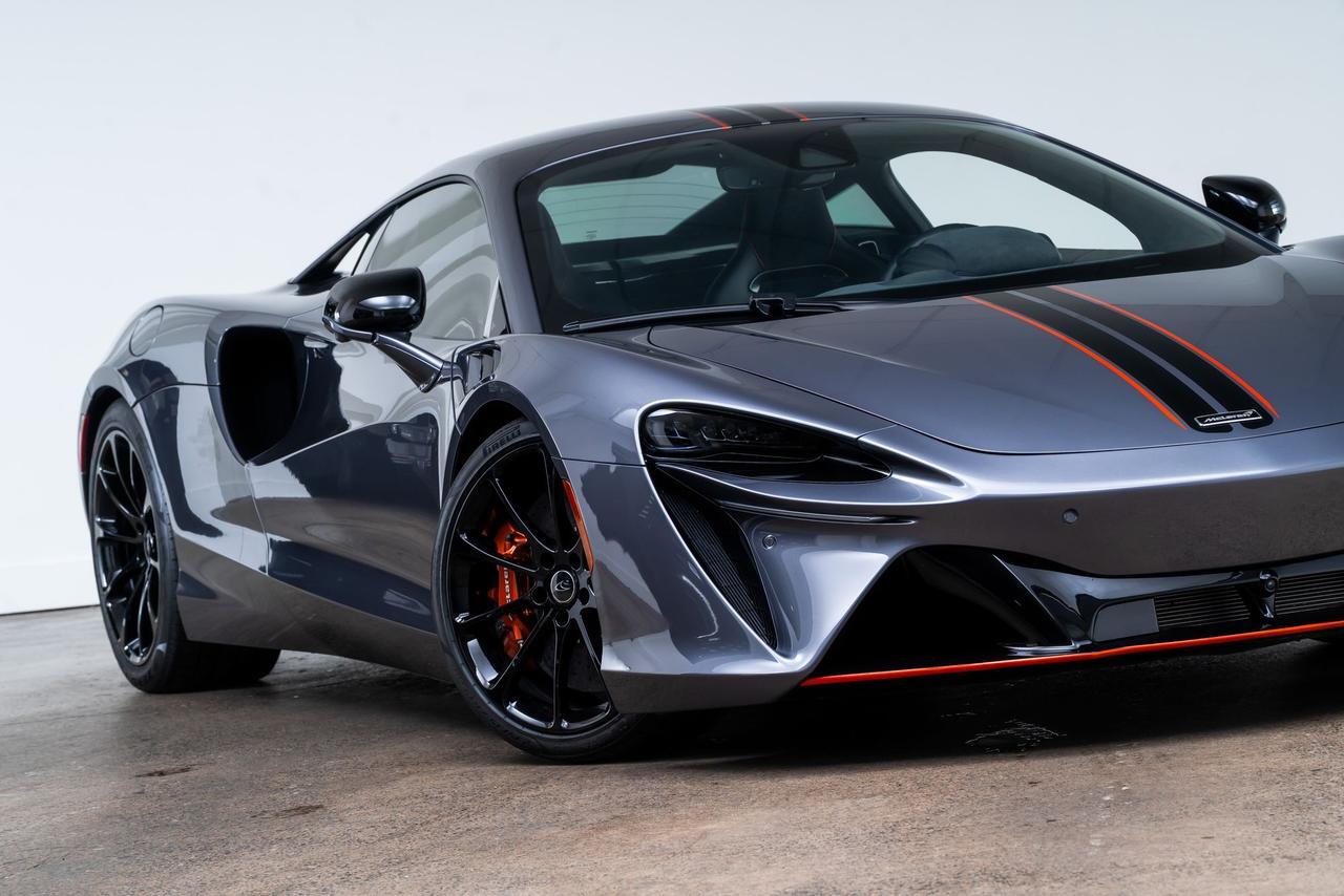 2024 McLaren Artura Performance Front Lift Bowers &amp; Wilkins Audio Portland OR