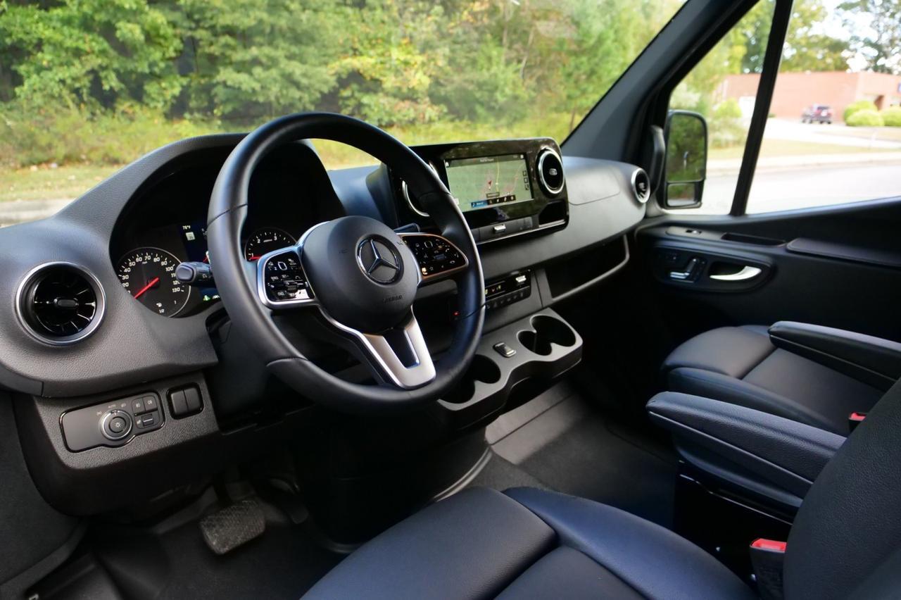 2024 Mercedes-Benz 2500 Sprinter Passenger Van / 12 Seats / Leather / High Roof / Diesel! Lincolnton NC