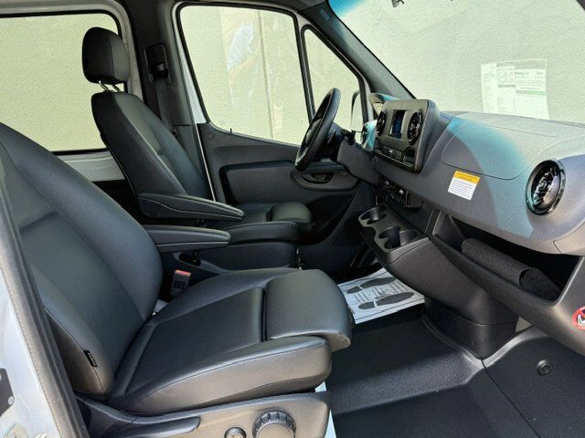 2024 Mercedes-Benz 2500 VAN New Braunfels TX